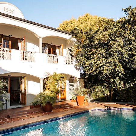 Devereux Lodge East London Esterno foto