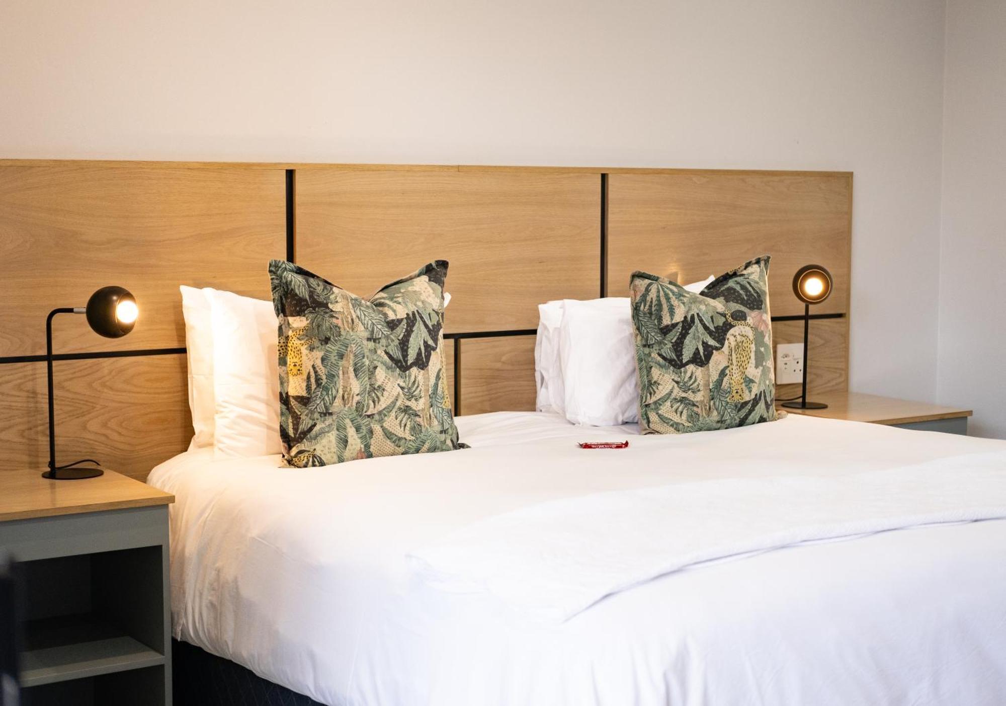 Devereux Lodge East London Esterno foto